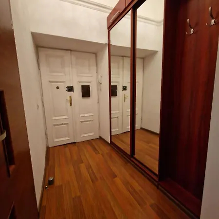Estate - Florianska Appartement